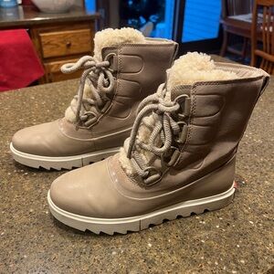 SOREL Joan of Arctic Next Lite Waterproof Wedge Snow boot